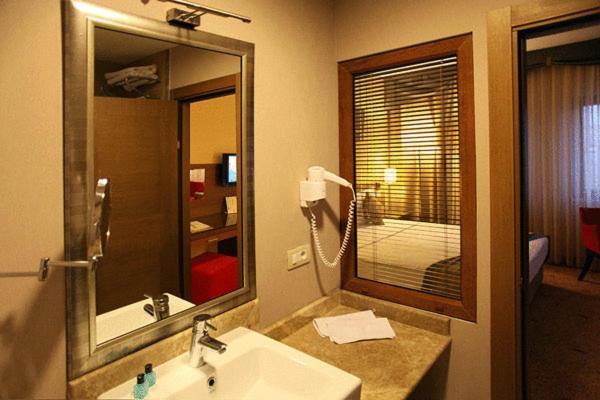 Hotel Park Inegol 部屋 写真